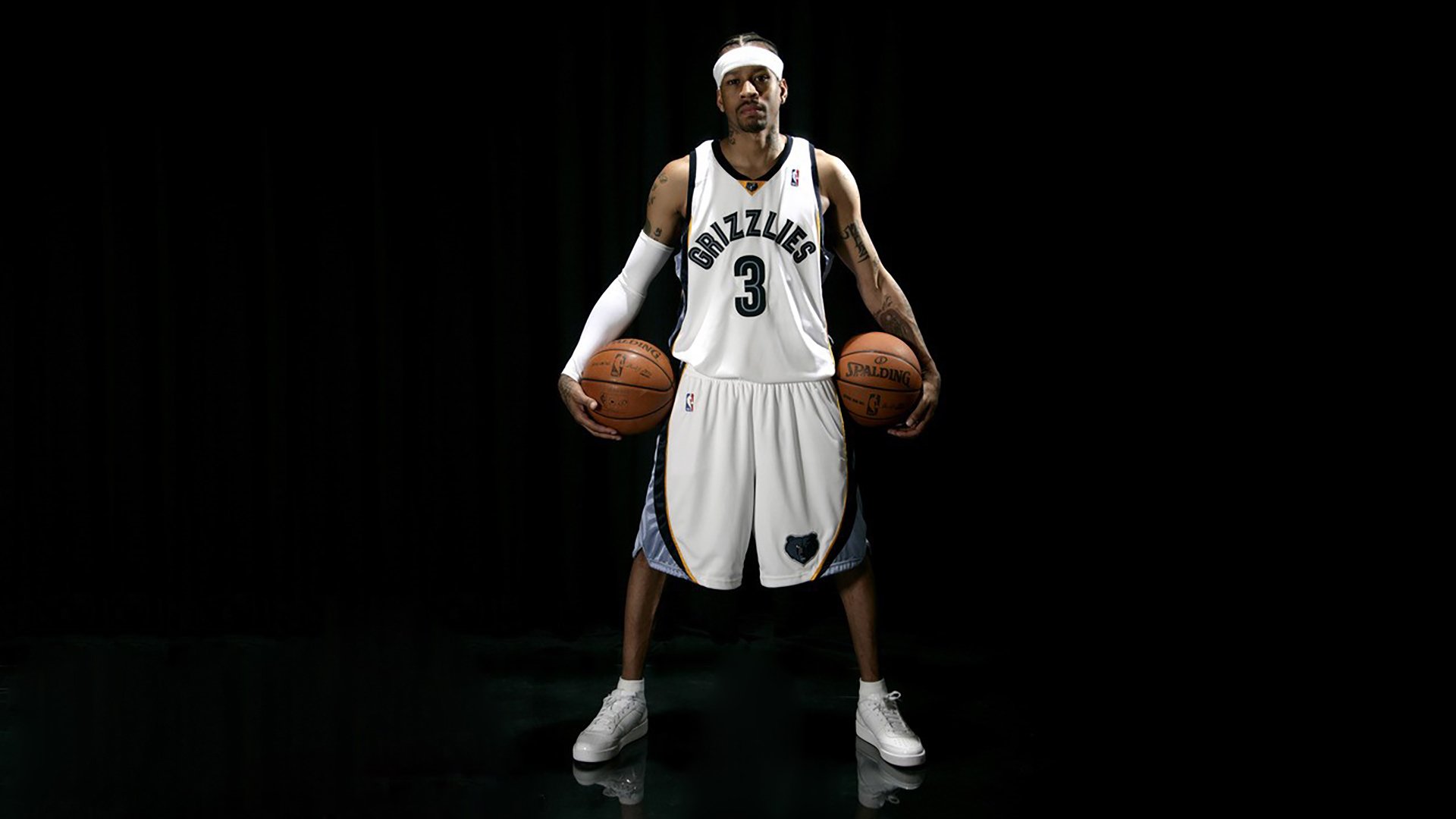 2016年季后赛第七场:库里的“远距离绝杀”点燃全场!,16年总决赛第七场库里数据